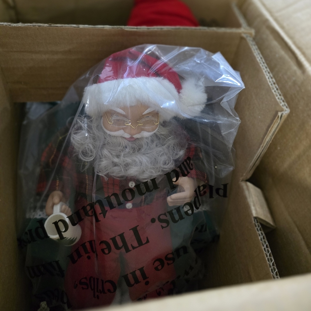 NIB Vintage 1999 Avon Santa, Read Me A Story